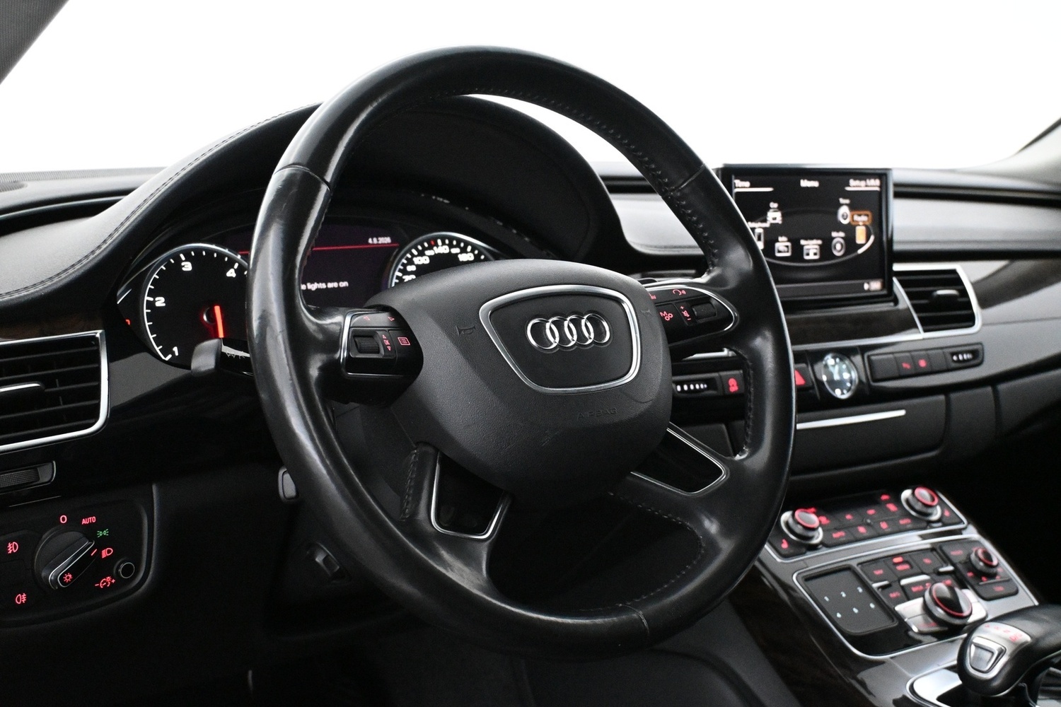 Audi A8 vaihtoauto