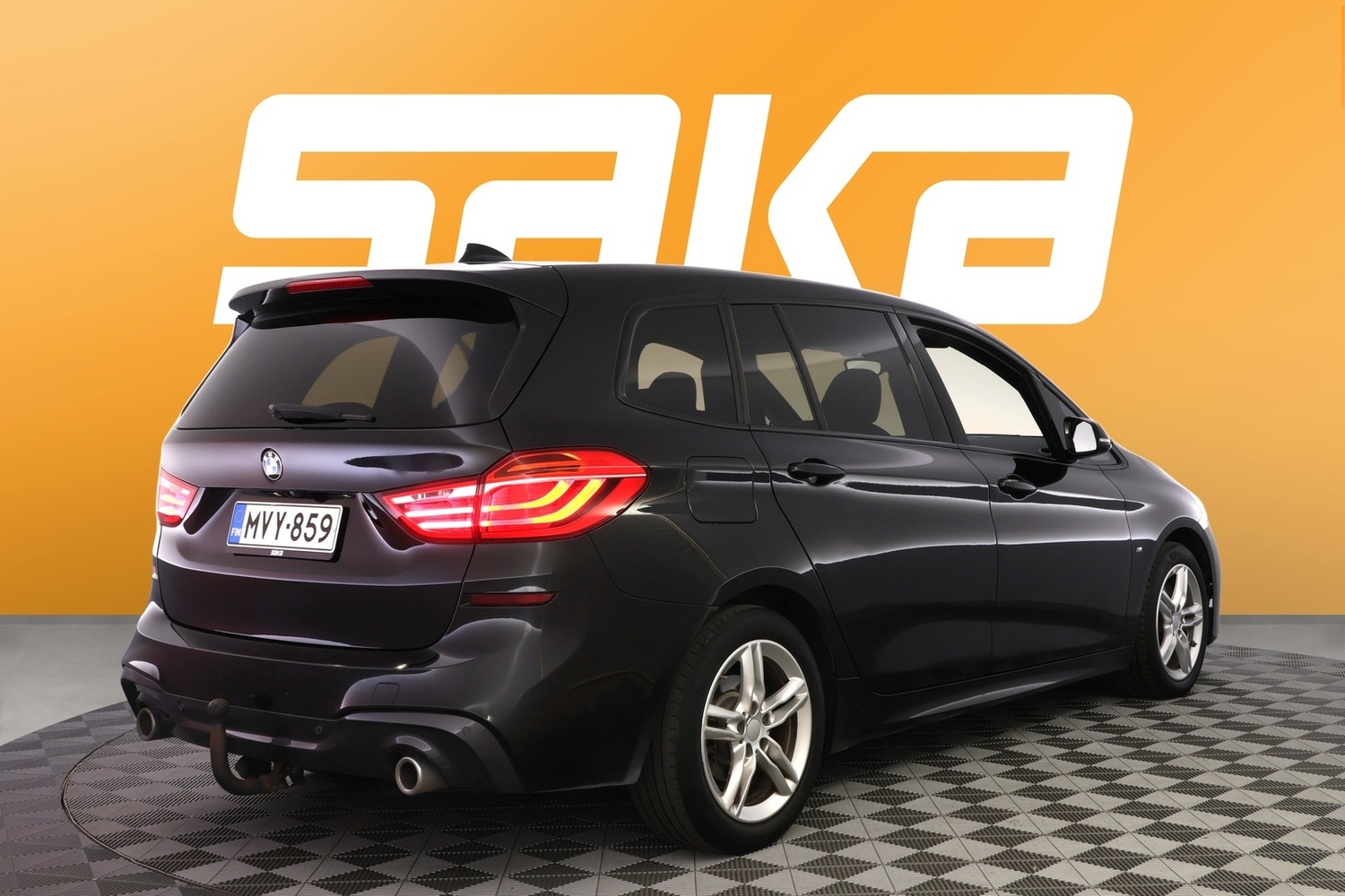 BMW 218 vaihtoauto