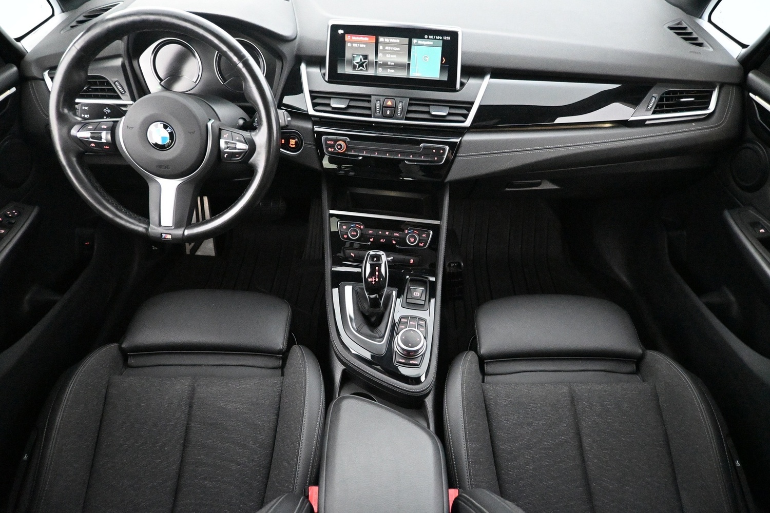 BMW 218 vaihtoauto