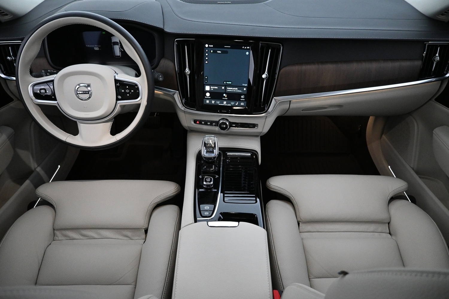 Volvo V90 vaihtoauto