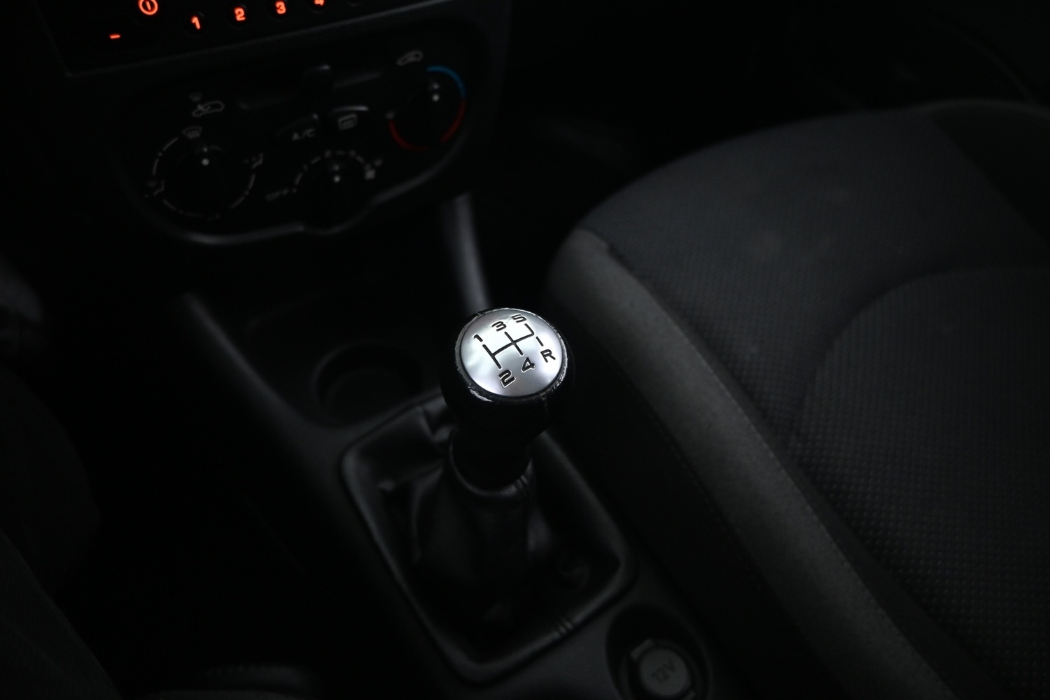 Peugeot 206 + vaihtoauto