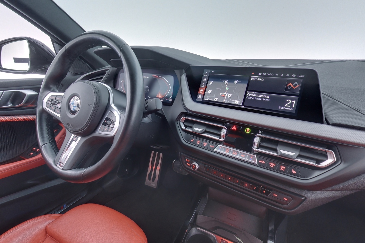 BMW M235i vaihtoauto