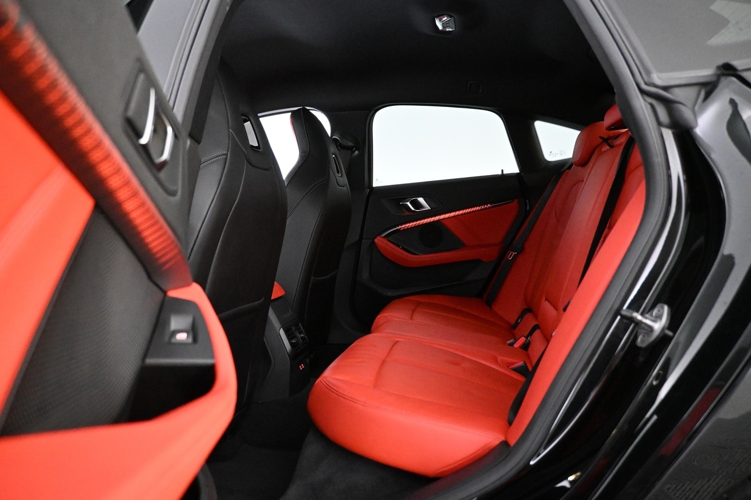 BMW M235i vaihtoauto