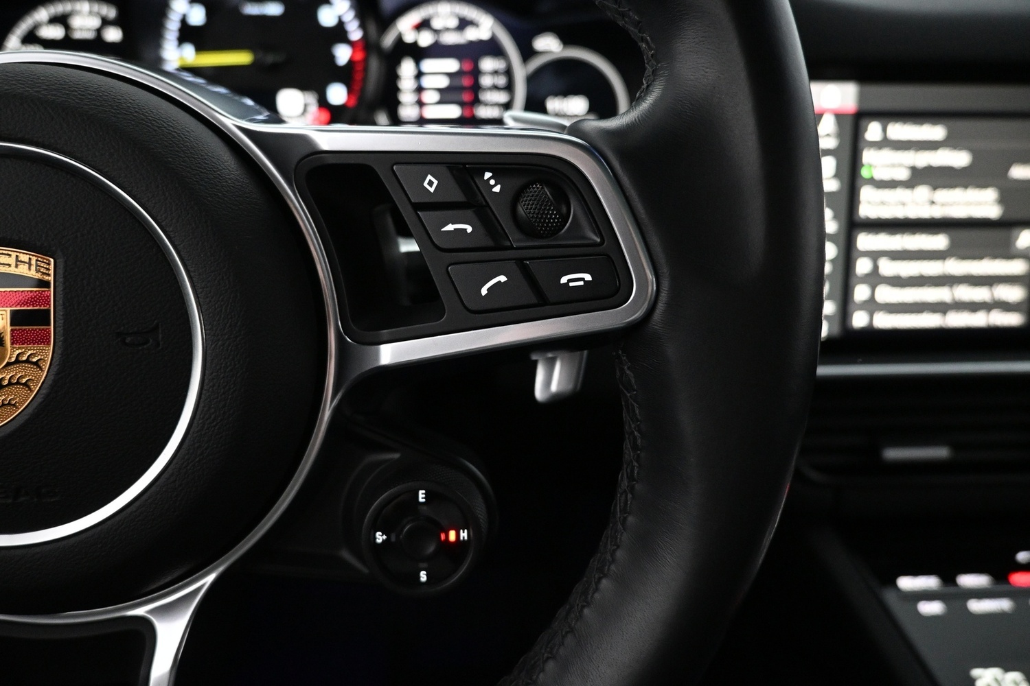 Porsche Cayenne vaihtoauto