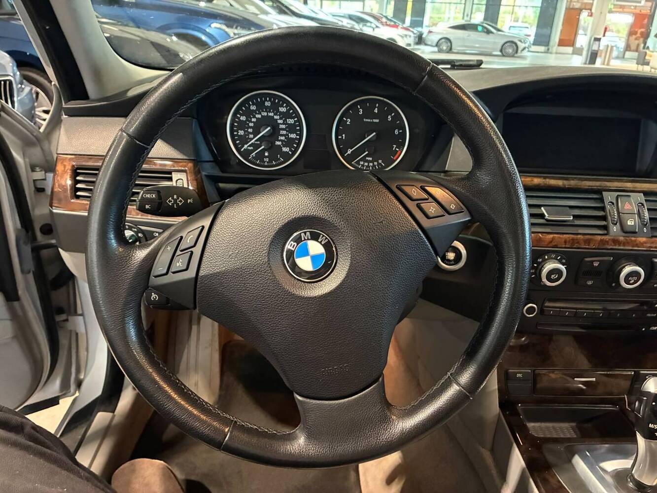 BMW 528 vaihtoauto