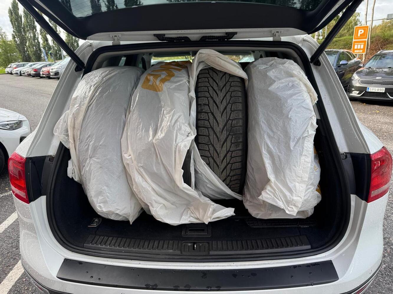 Volkswagen Touareg vaihtoauto