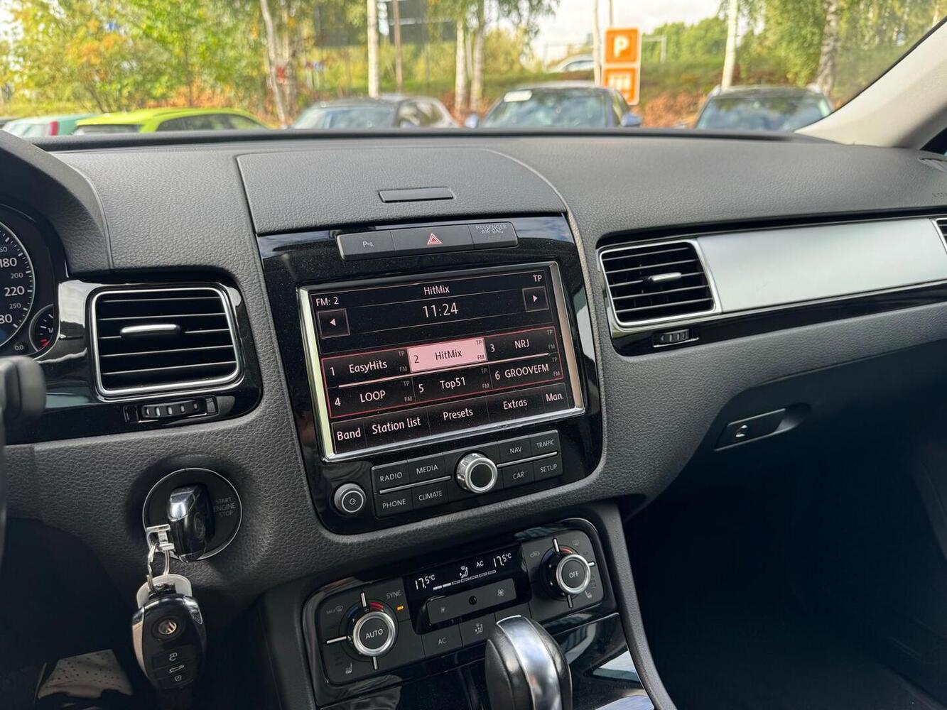 Volkswagen Touareg vaihtoauto