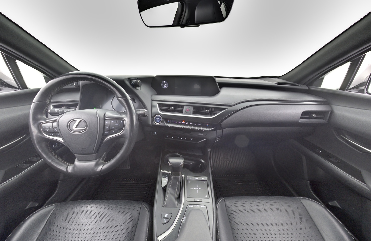 Lexus UX vaihtoauto