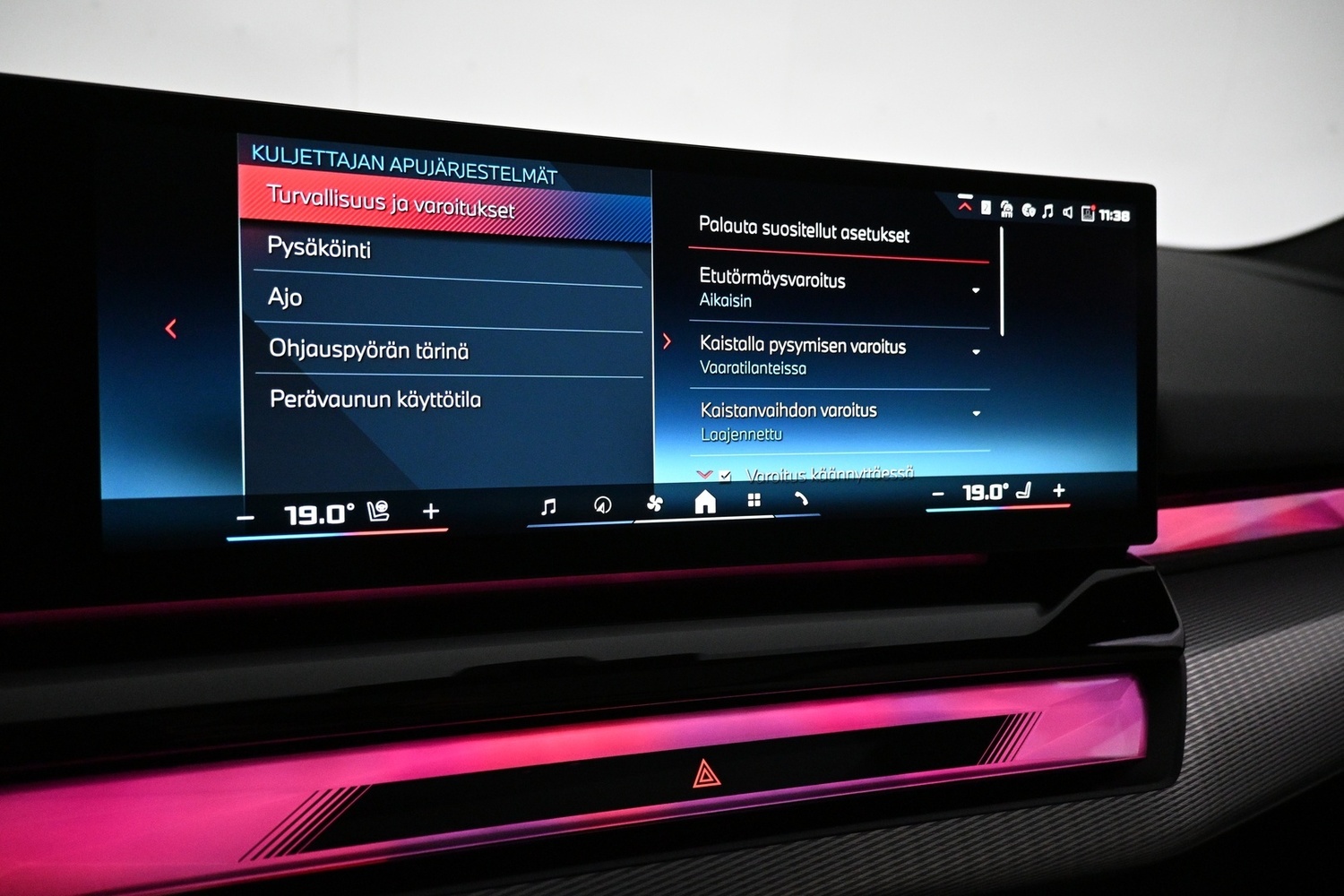 BMW i5 M60 vaihtoauto