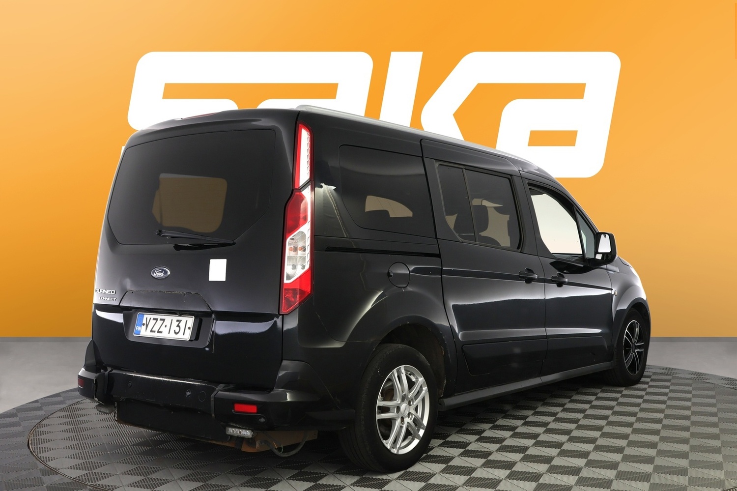 Ford Tourneo Connect vaihtoauto