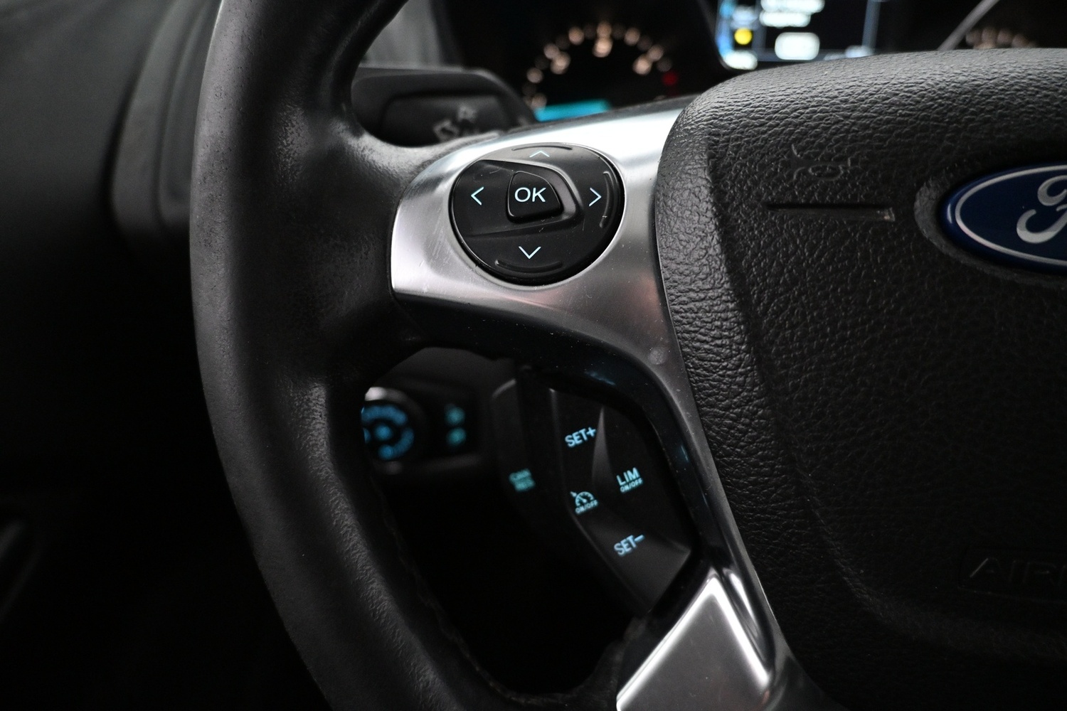 Ford Tourneo Connect vaihtoauto