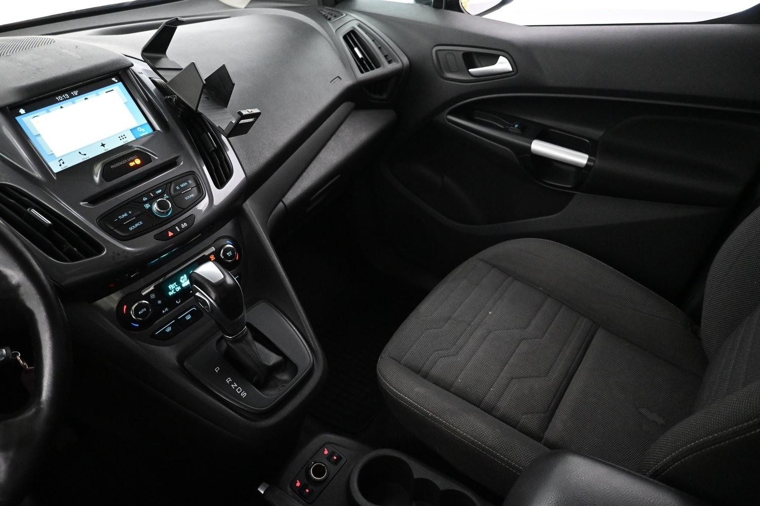 Ford Tourneo Connect vaihtoauto