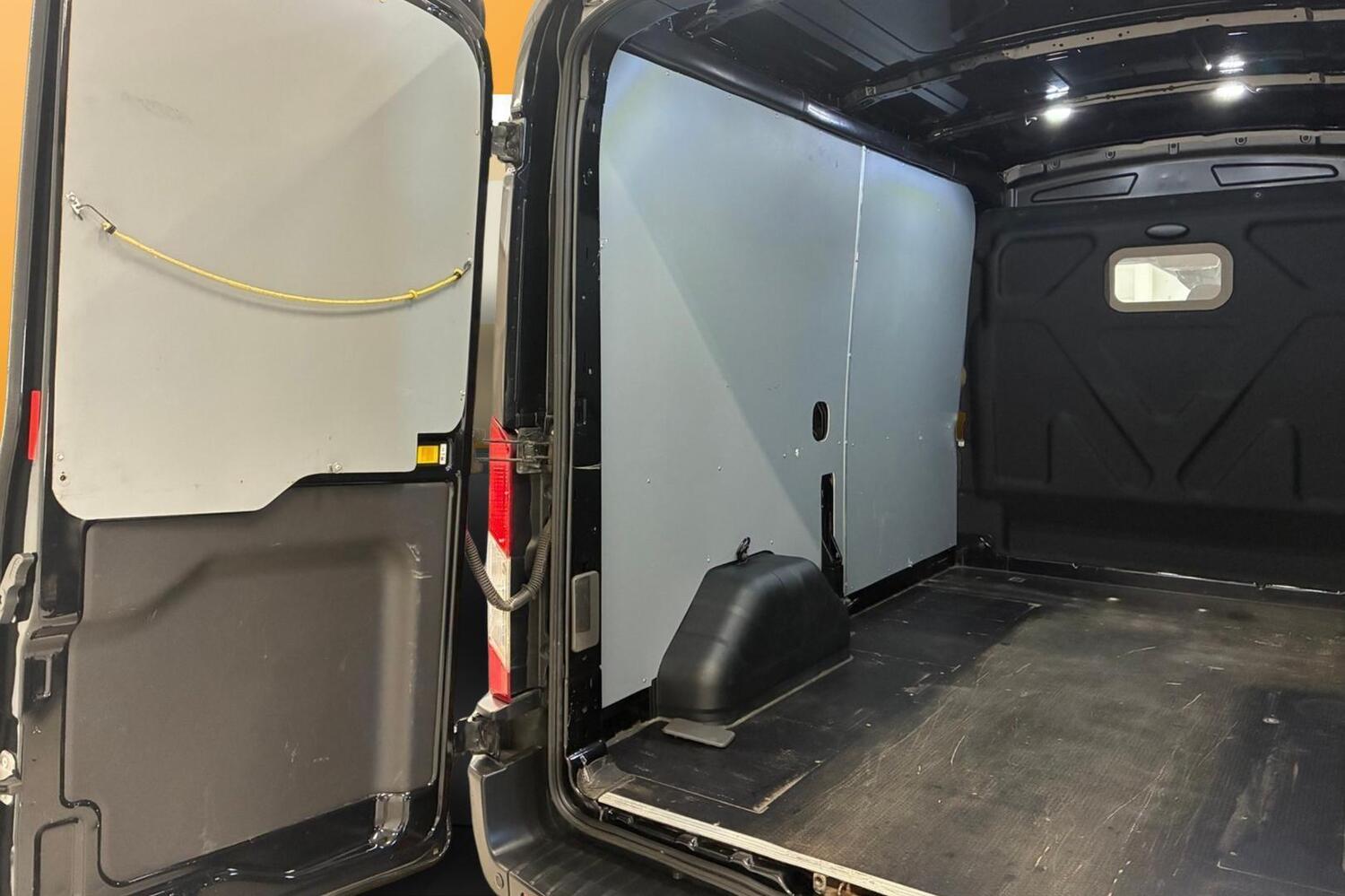 Ford Transit vaihtoauto