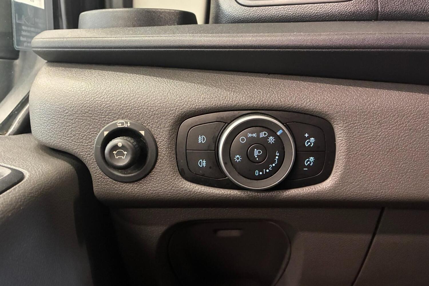 Ford Transit vaihtoauto