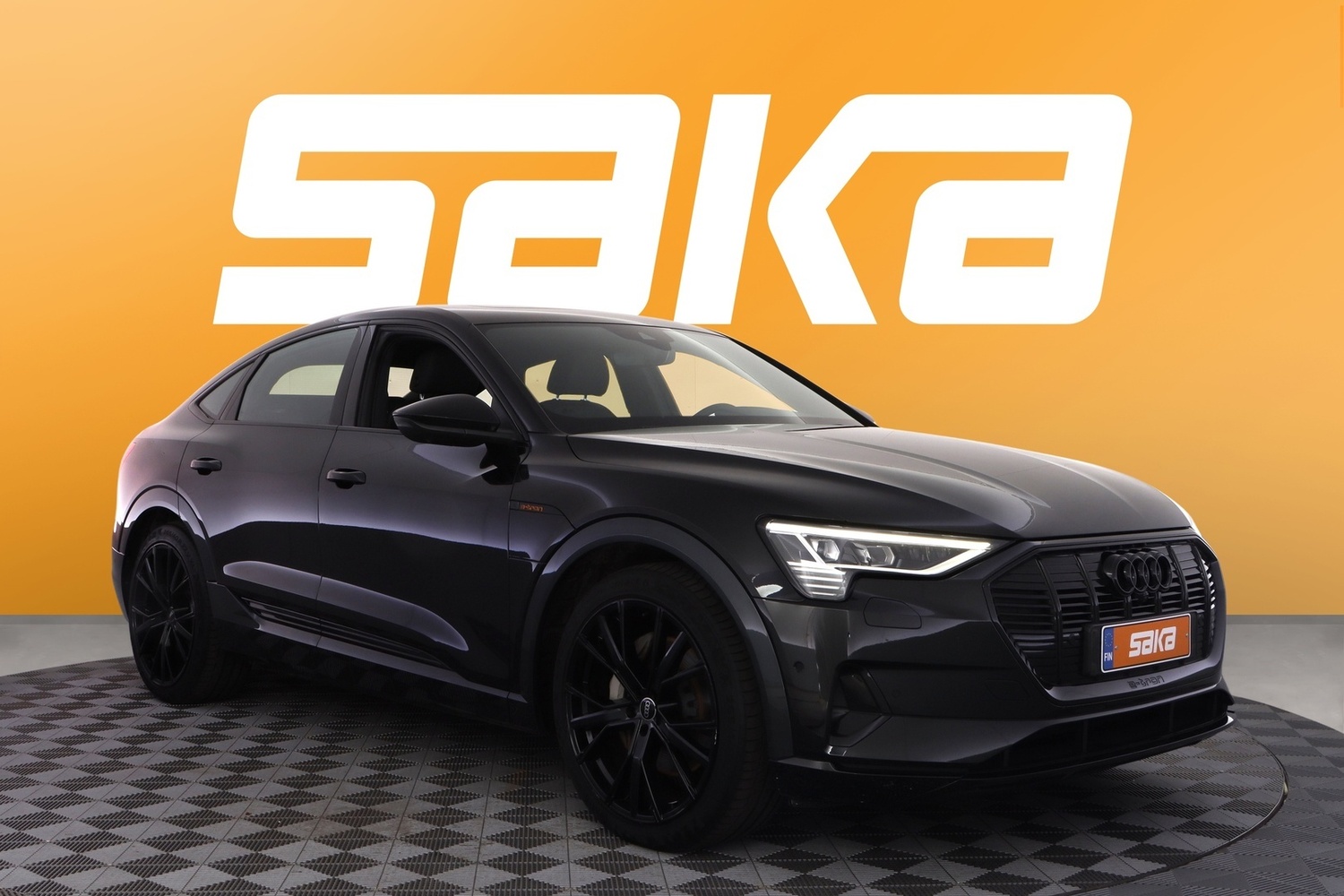 Audi e-tron vaihtoauto