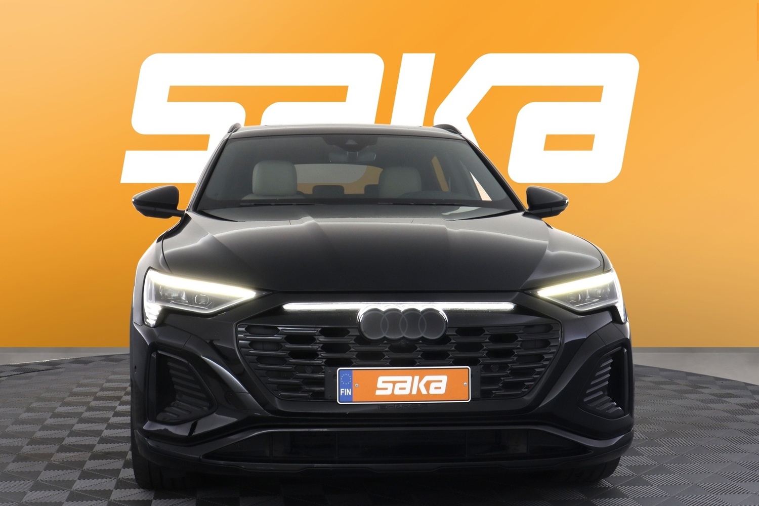 Audi Q8 e-tron vaihtoauto