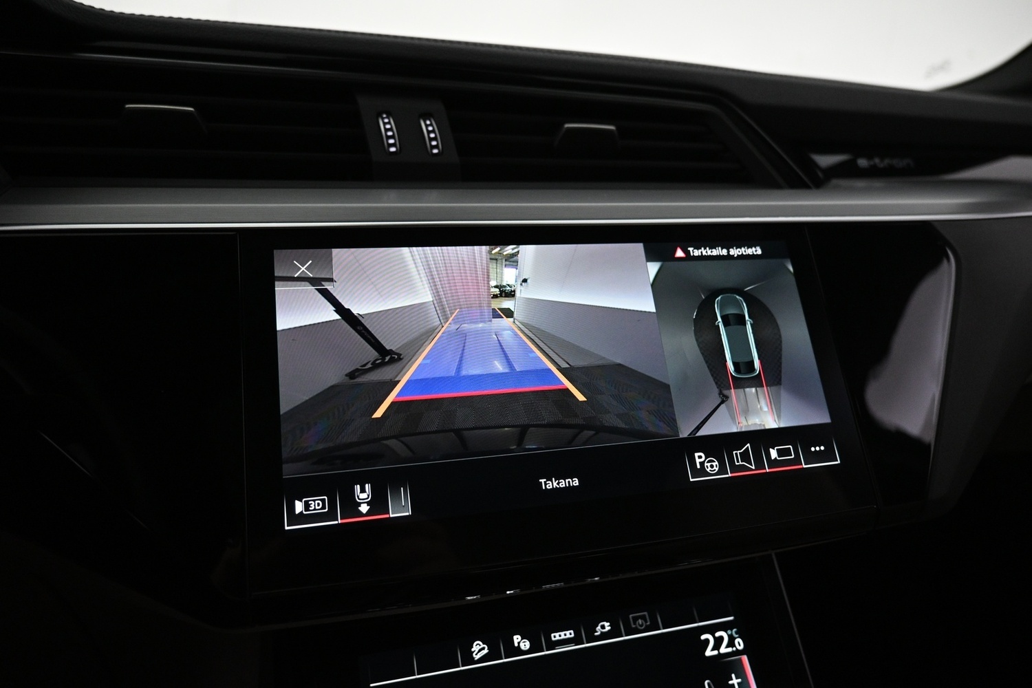 Audi Q8 e-tron vaihtoauto