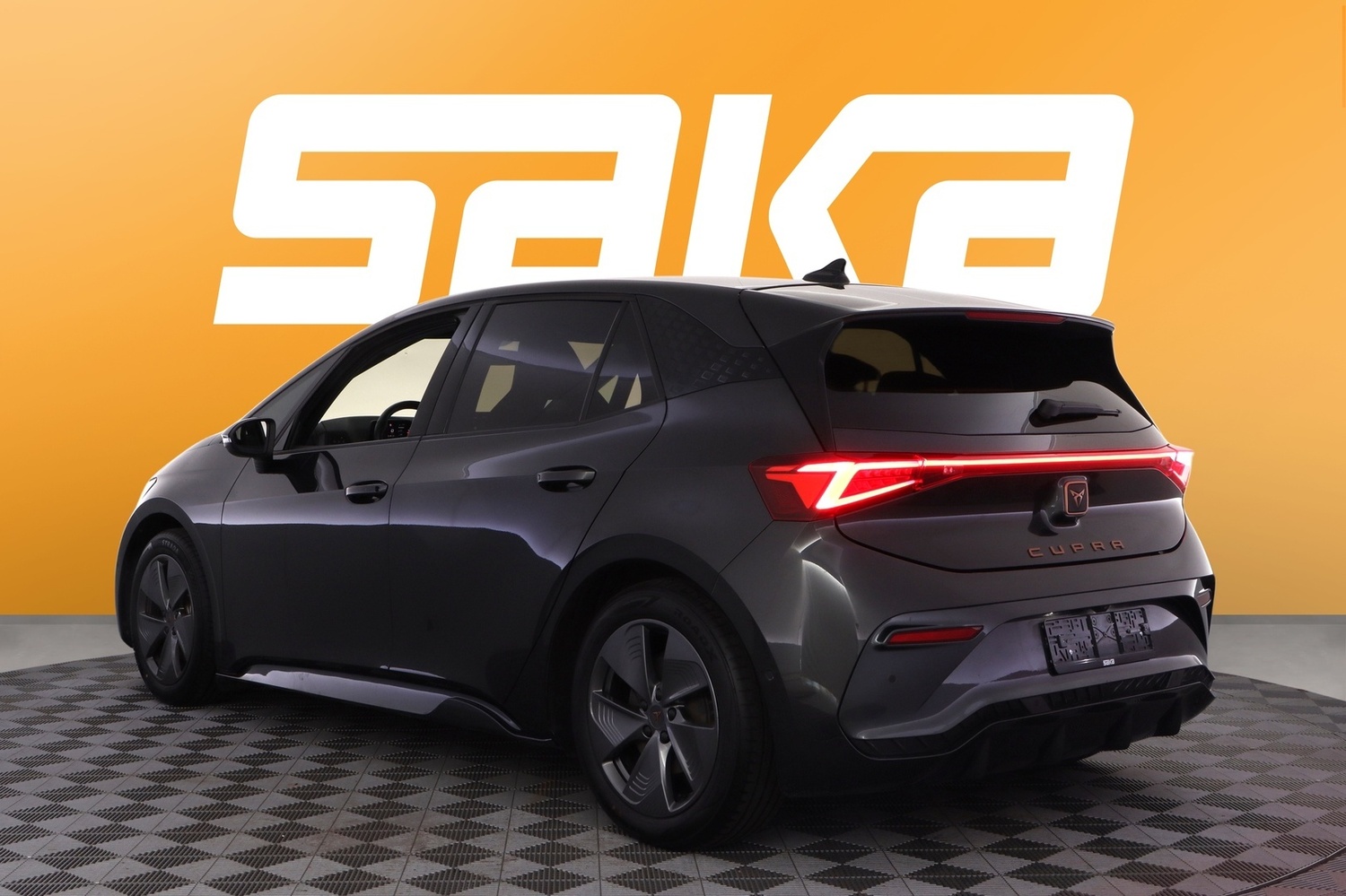 Cupra Born vaihtoauto