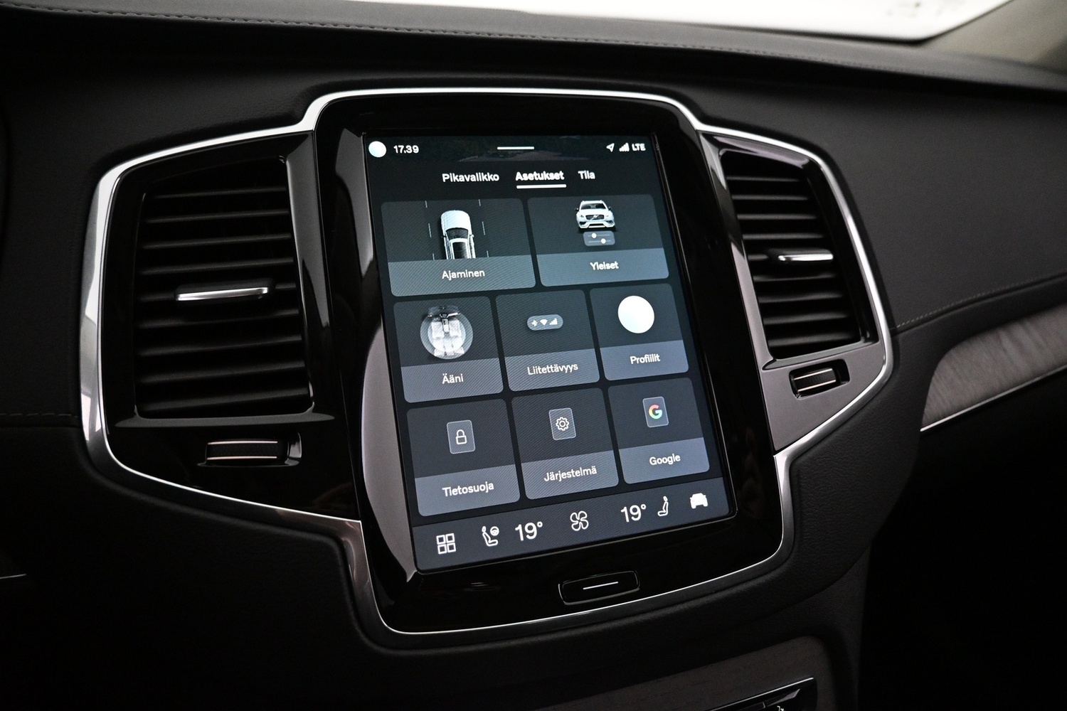 Volvo XC90 vaihtoauto