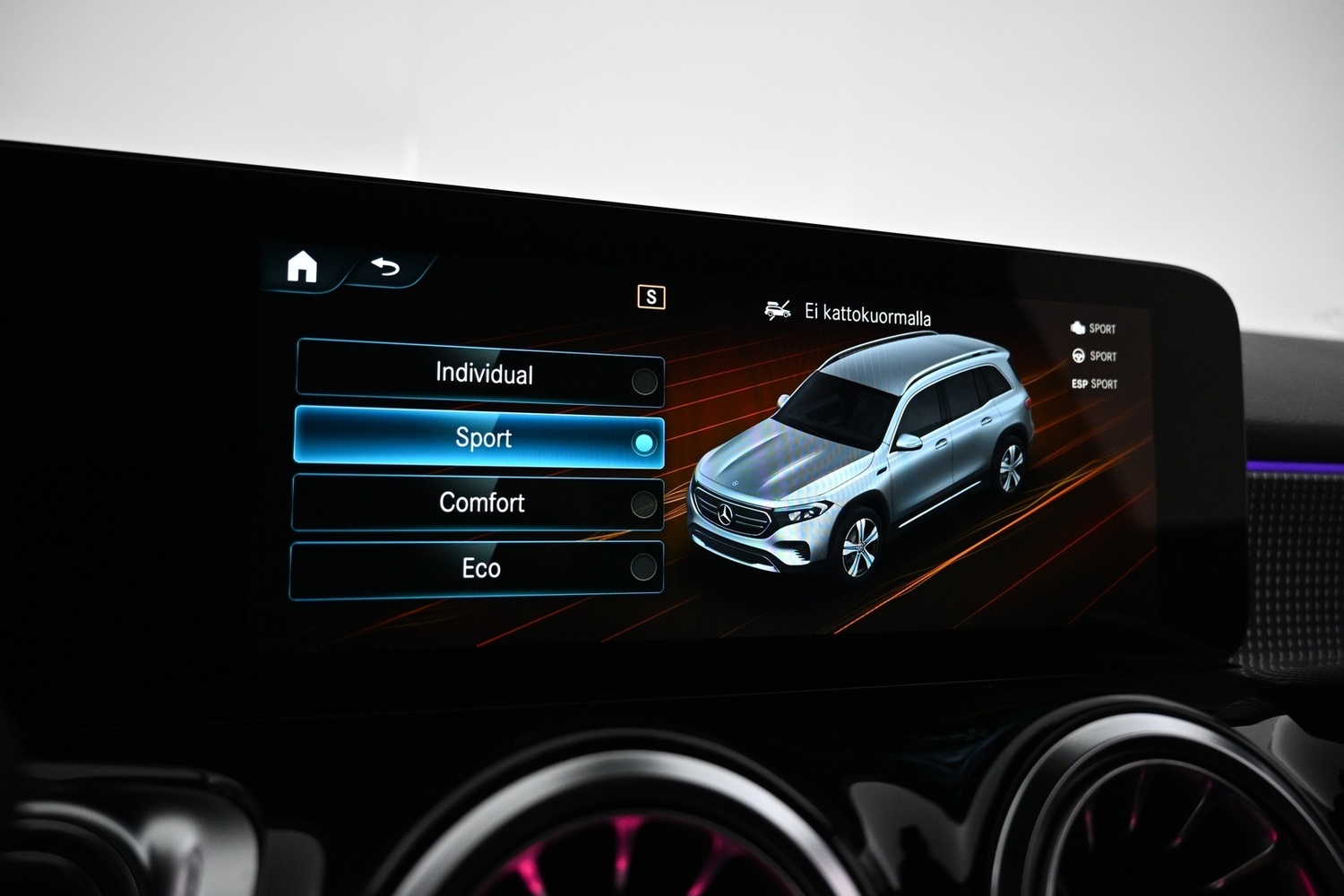 Mercedes-Benz EQB vaihtoauto