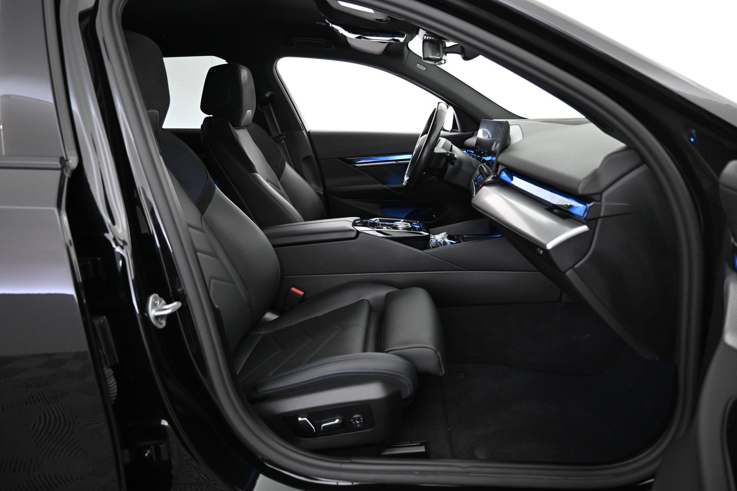BMW i5 vaihtoauto