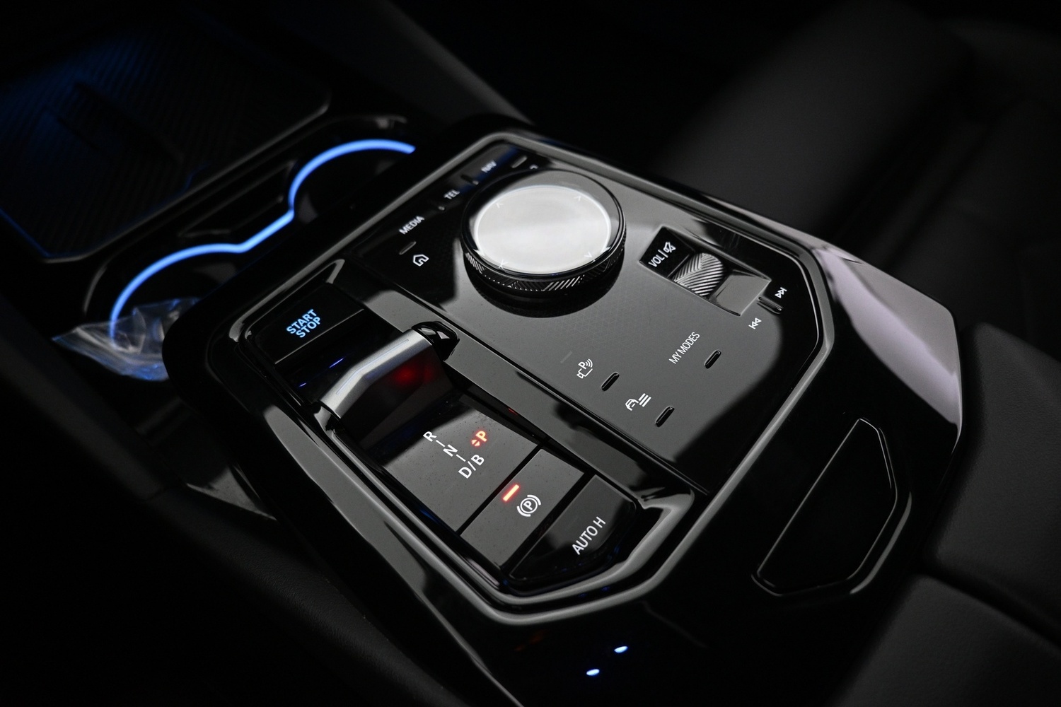BMW i5 vaihtoauto