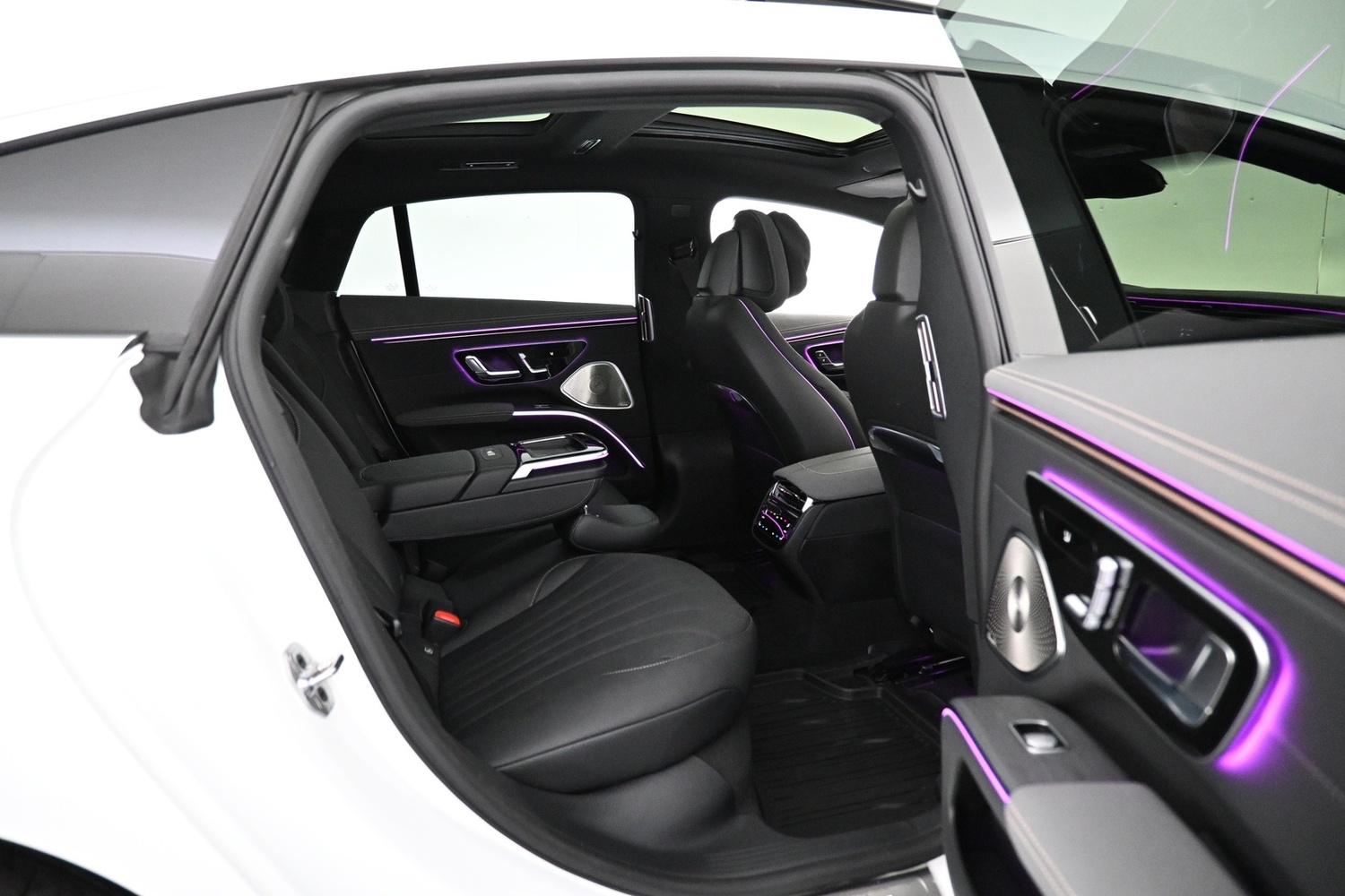 Mercedes-Benz EQS vaihtoauto