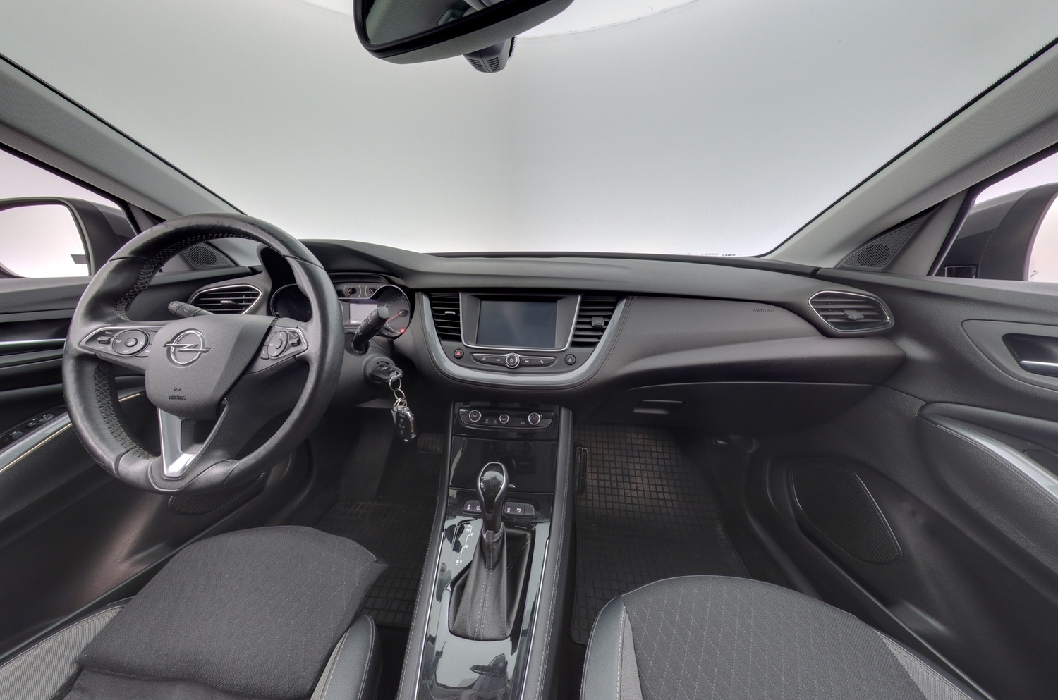 Opel Grandland X vaihtoauto
