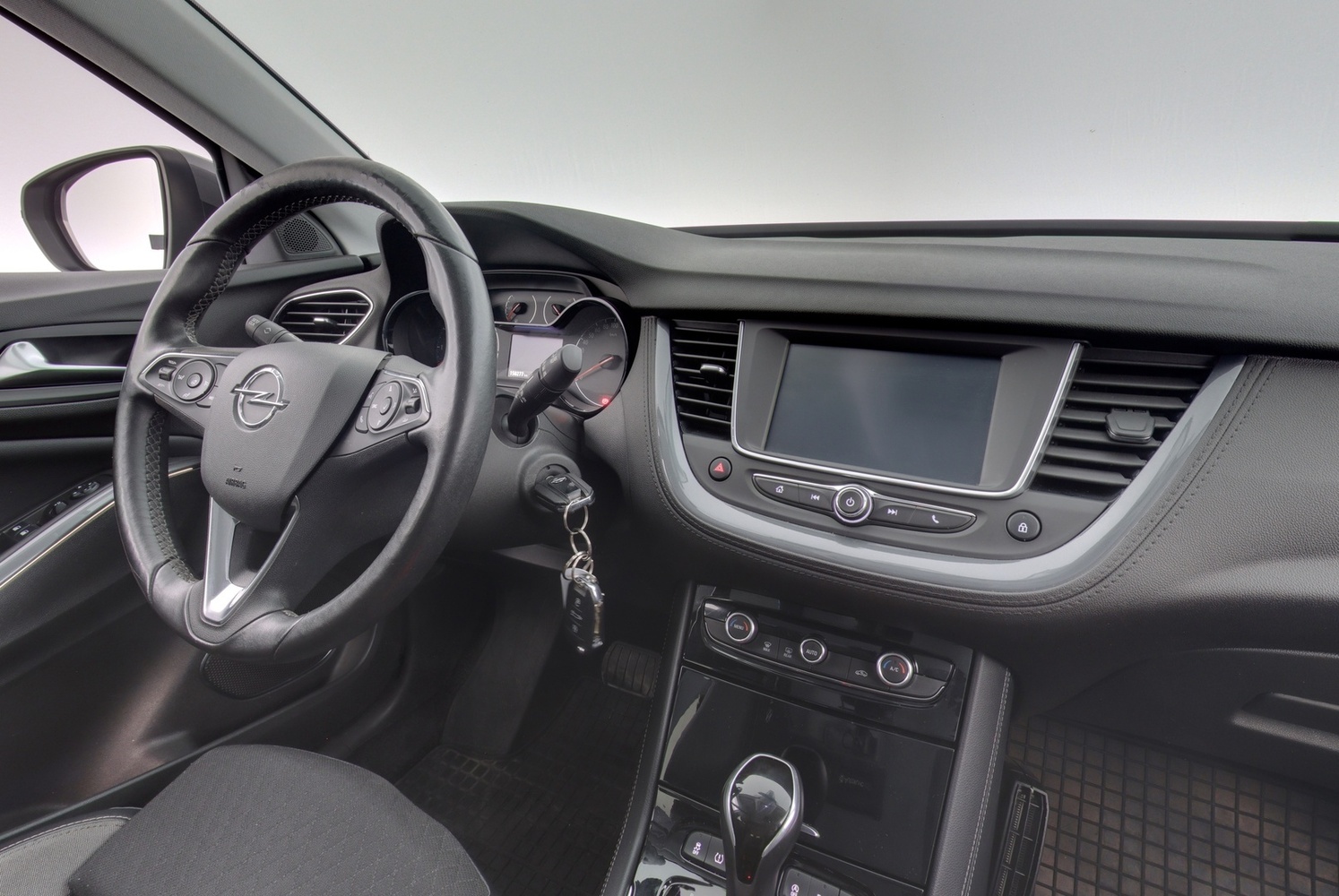 Opel Grandland X vaihtoauto
