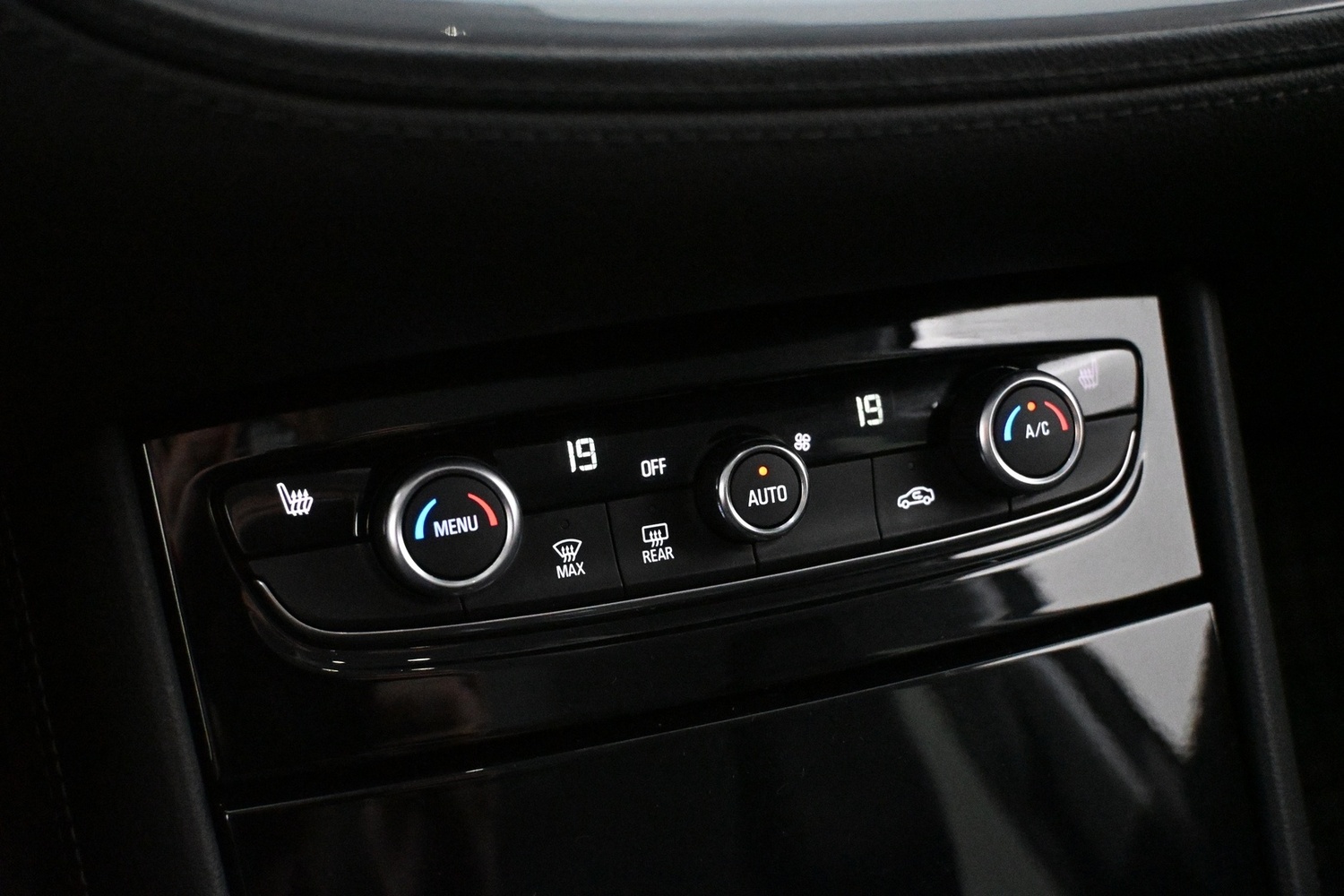 Opel Grandland X vaihtoauto