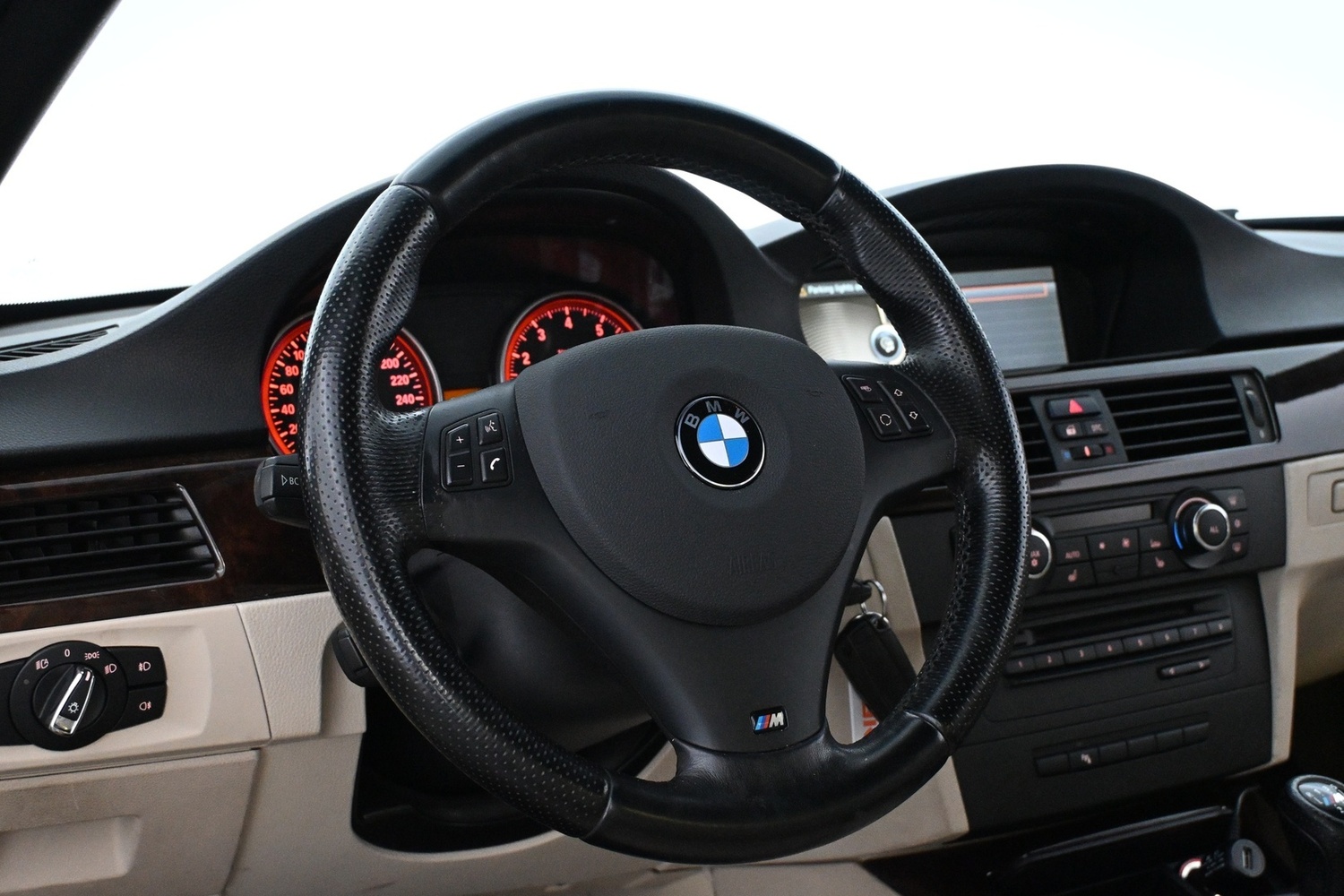 BMW 325 vaihtoauto