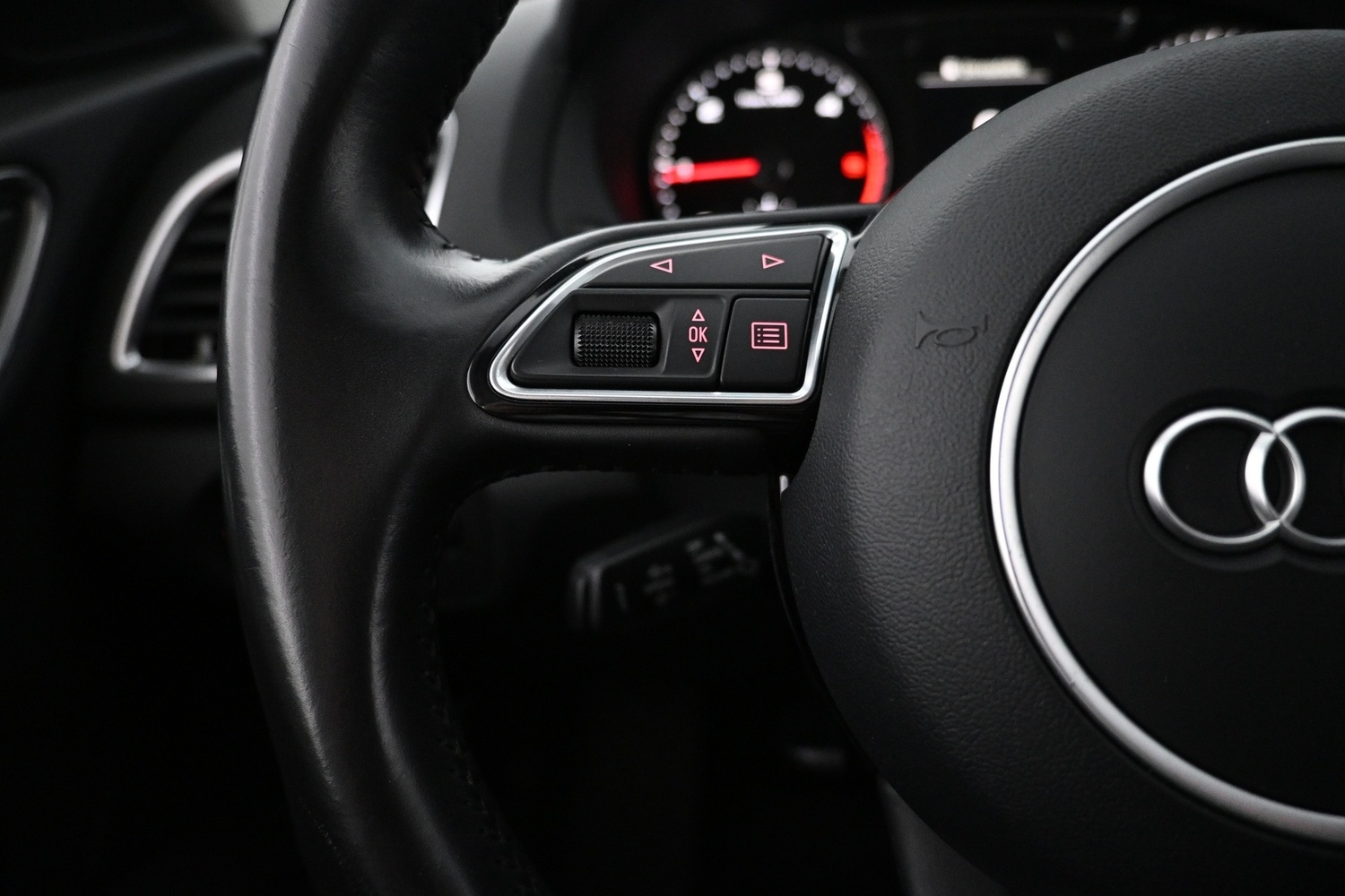 Audi Q3 vaihtoauto