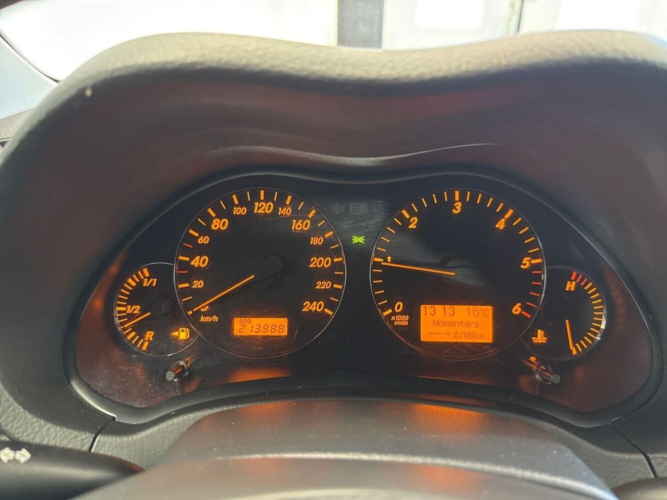 Toyota Avensis vaihtoauto