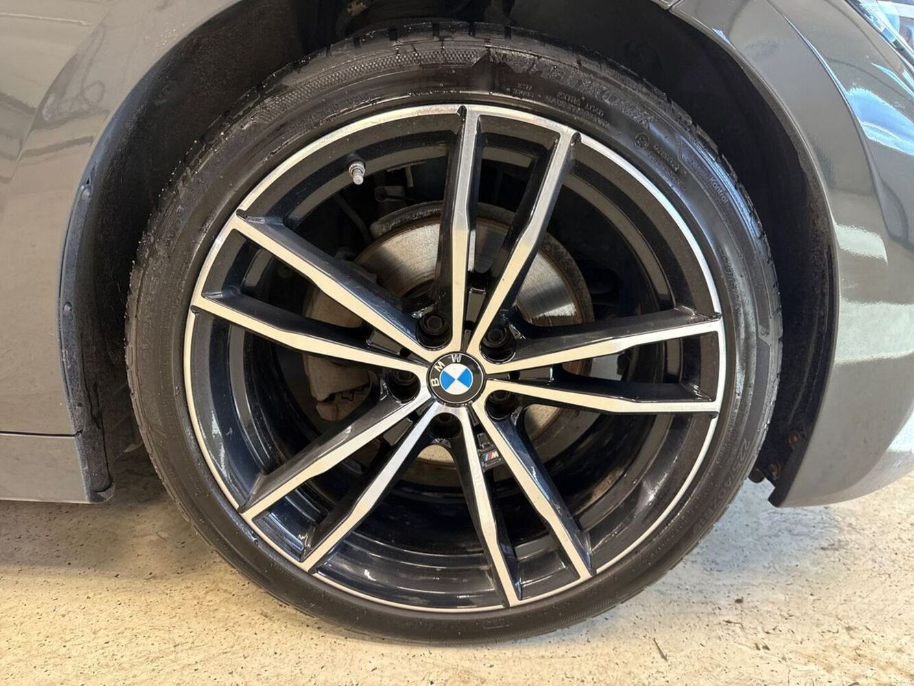 BMW 320 vaihtoauto