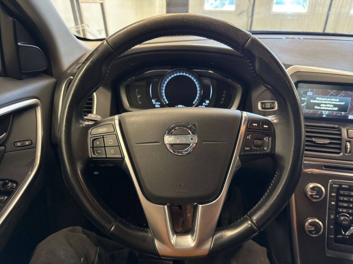 Volvo XC60 vaihtoauto