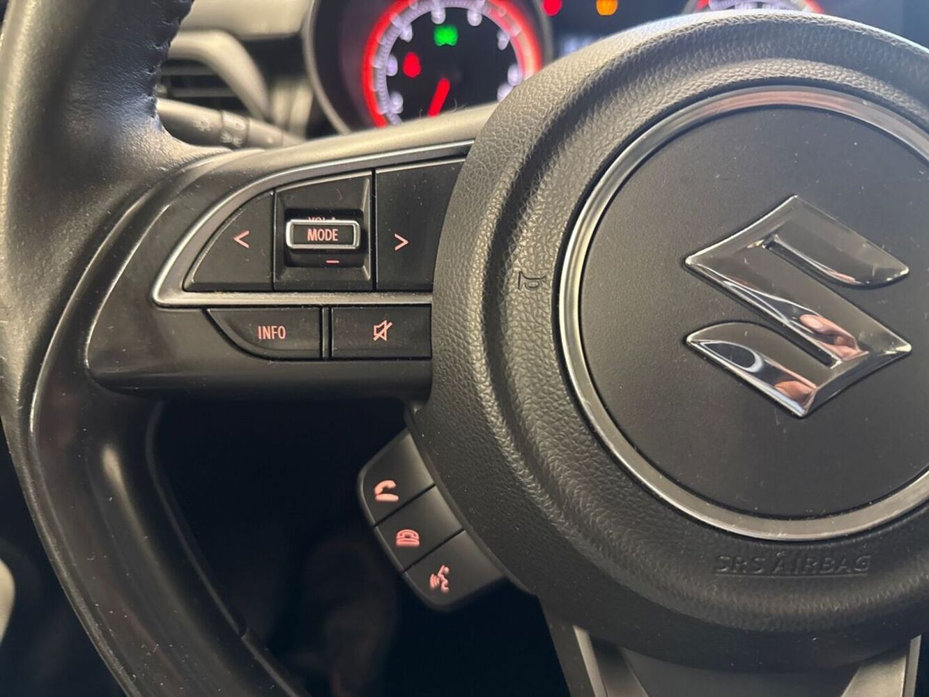Suzuki Swift vaihtoauto