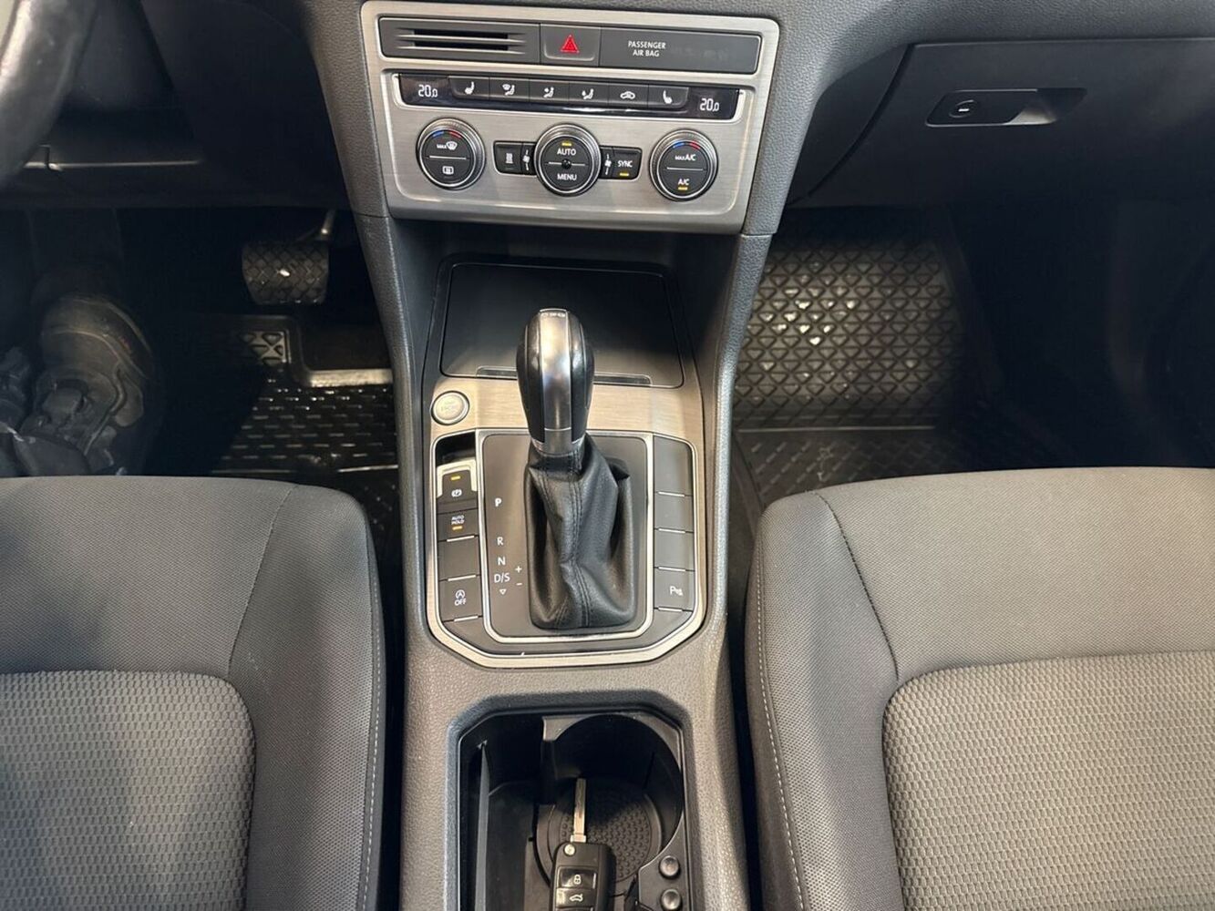 Volkswagen Golf Sportsvan vaihtoauto