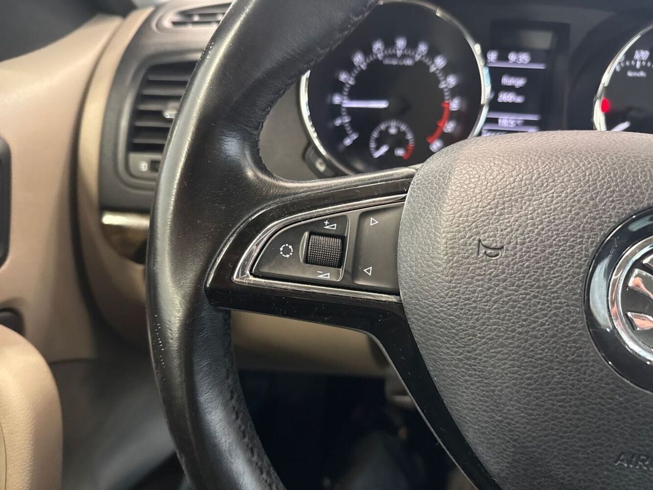Skoda Yeti vaihtoauto
