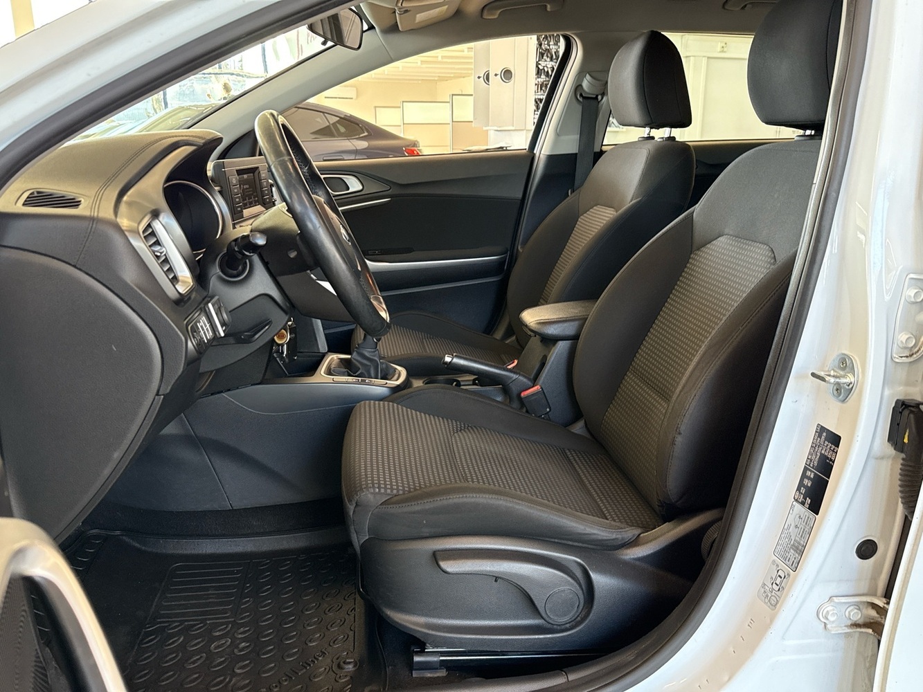 Kia Ceed vaihtoauto