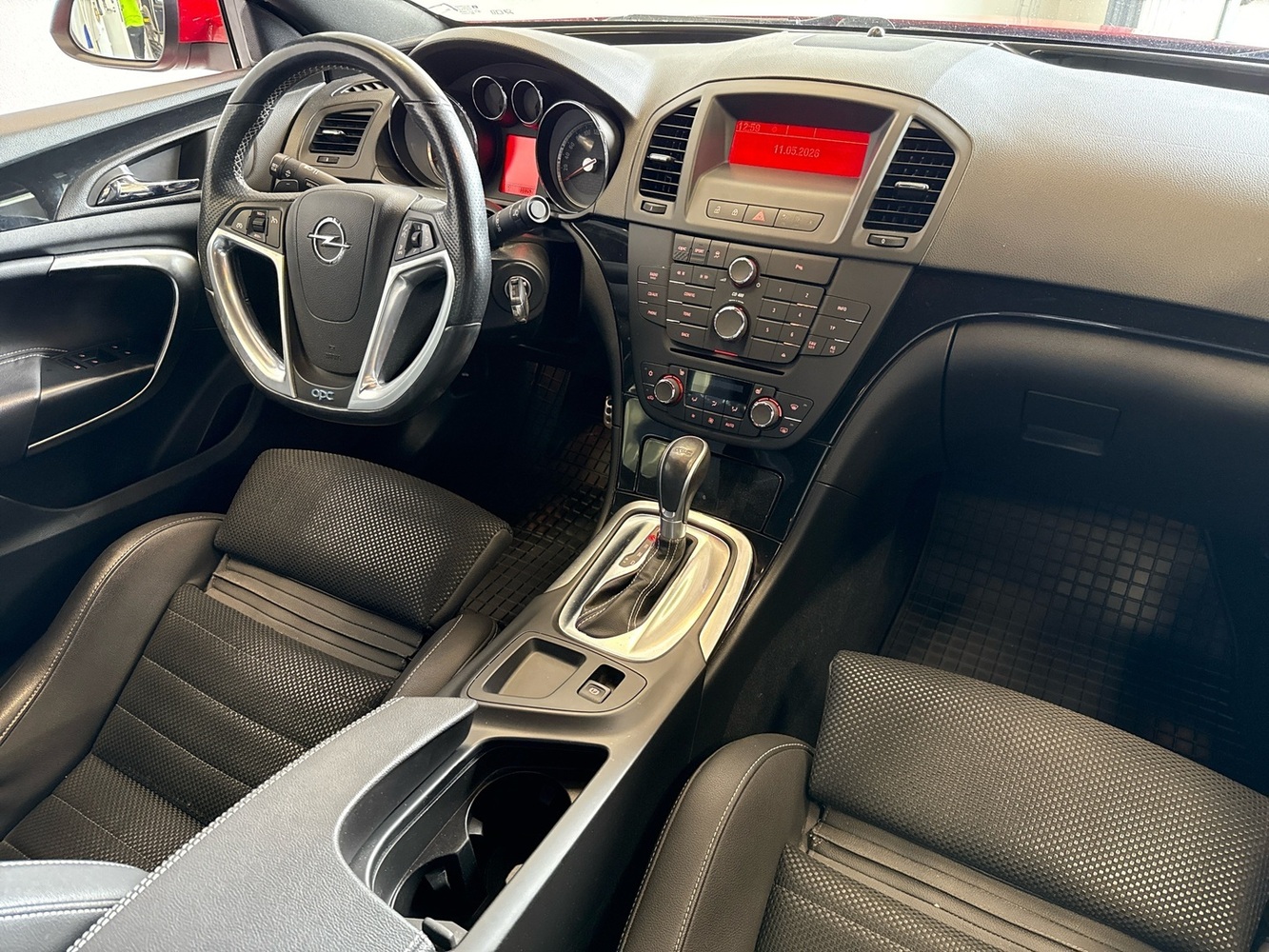 Opel Insignia vaihtoauto