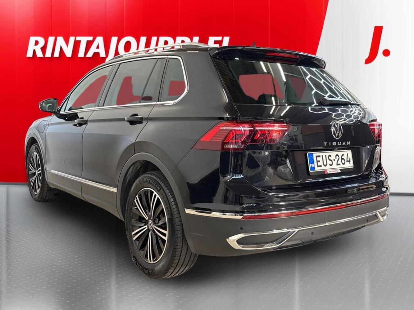 Volkswagen Tiguan vaihtoauto
