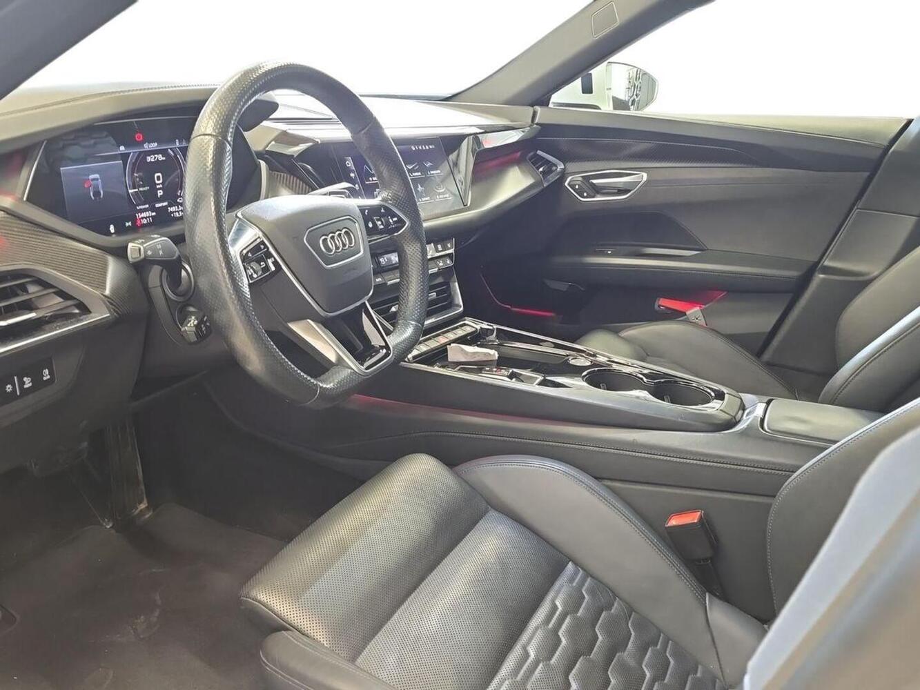 Audi e-tron GT vaihtoauto