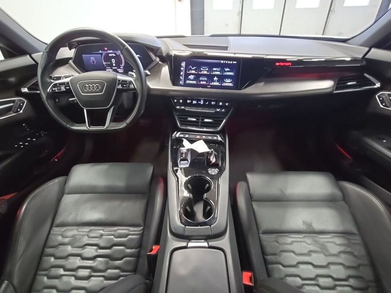 Audi e-tron GT vaihtoauto