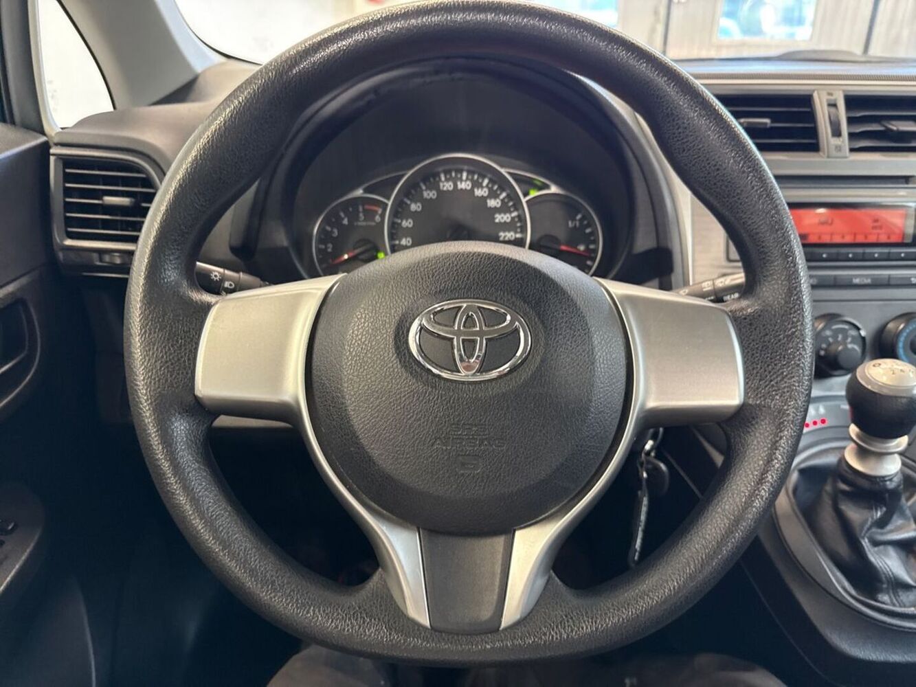 Toyota Verso-S vaihtoauto