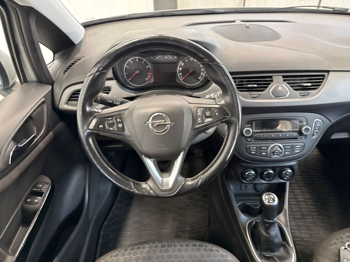 Opel Corsa vaihtoauto