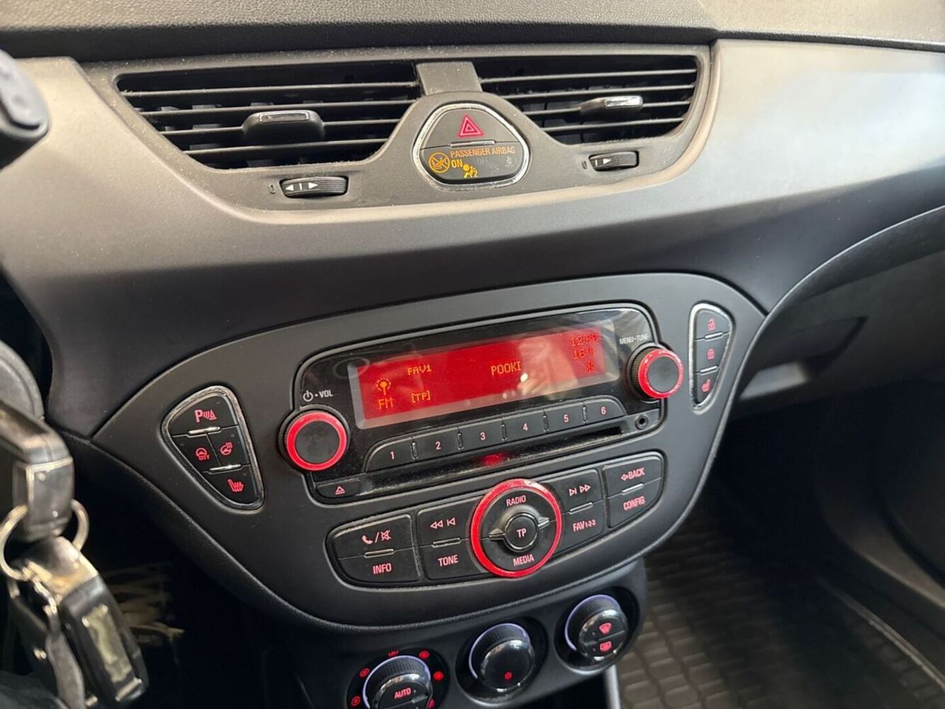 Opel Corsa vaihtoauto