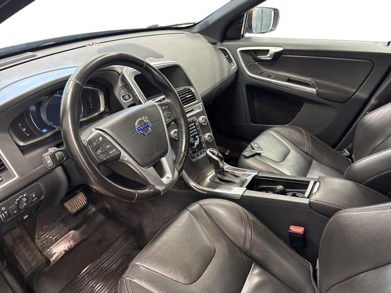 Volvo XC60 vaihtoauto