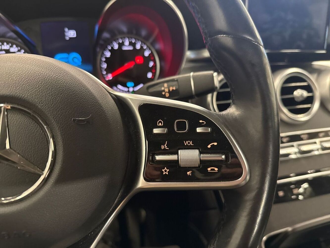 Mercedes-Benz GLC vaihtoauto