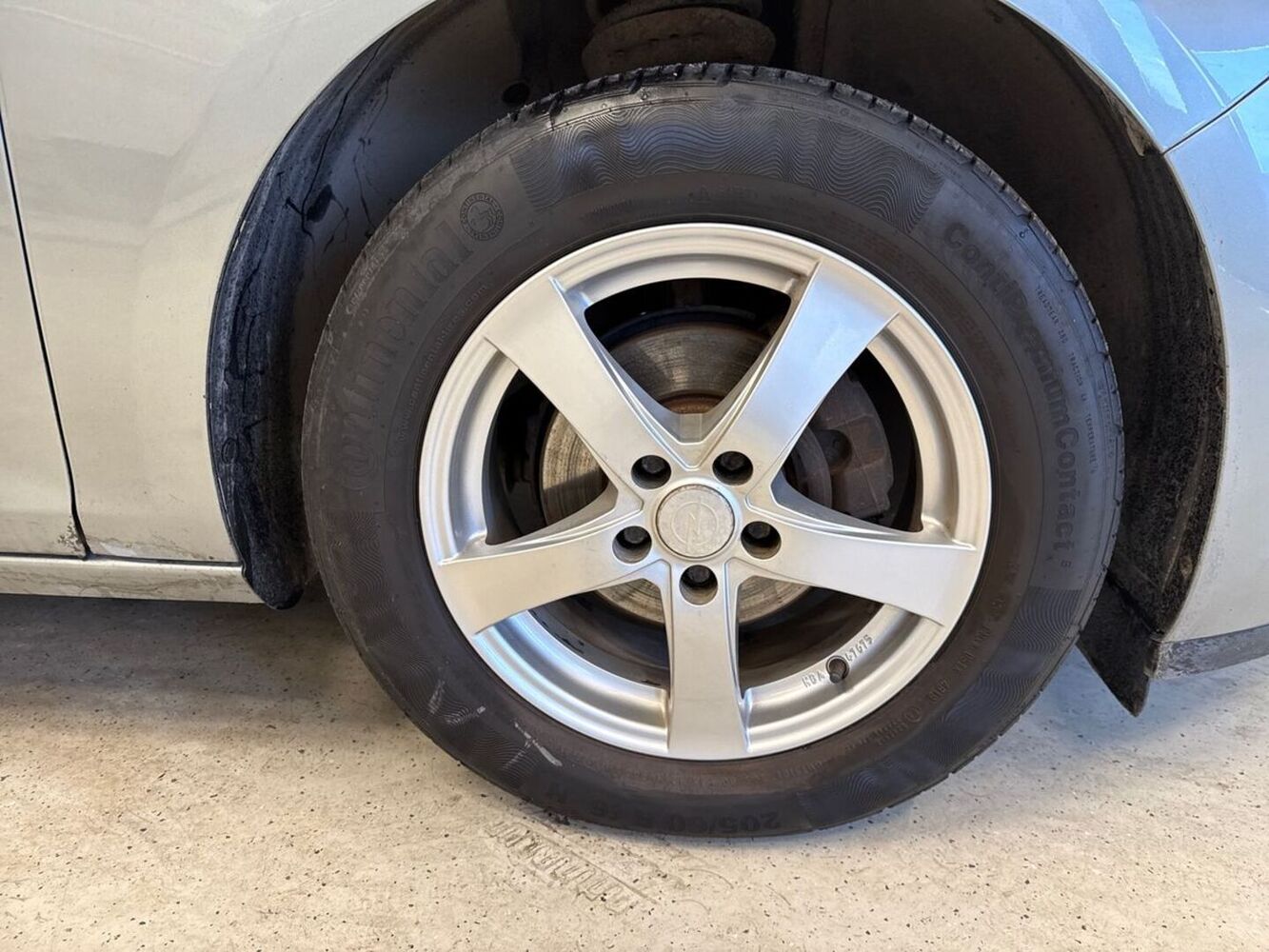 Opel Astra vaihtoauto