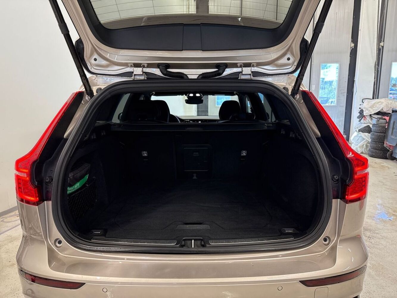 Volvo V60 vaihtoauto